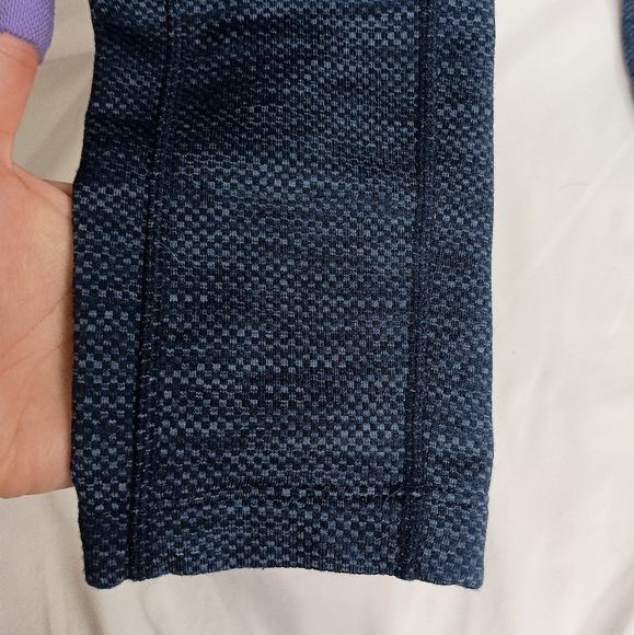 MPG Blue Textured Stretchy Activewear Leggings (#1,549) - Picture 7 of 9